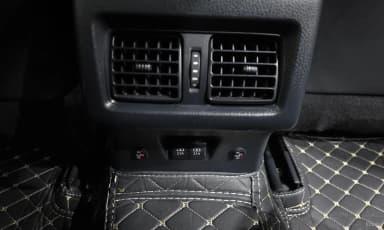 Camry (XV70)