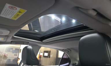 Camry (XV70)