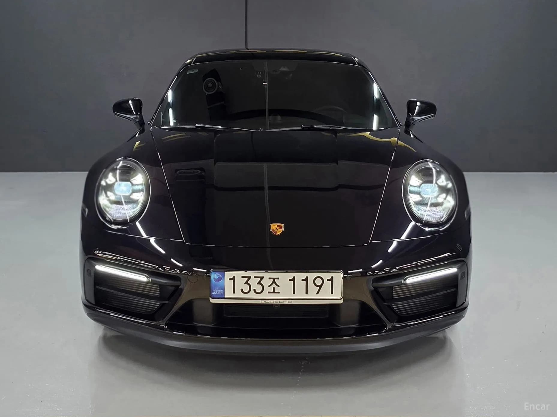 911 (992)