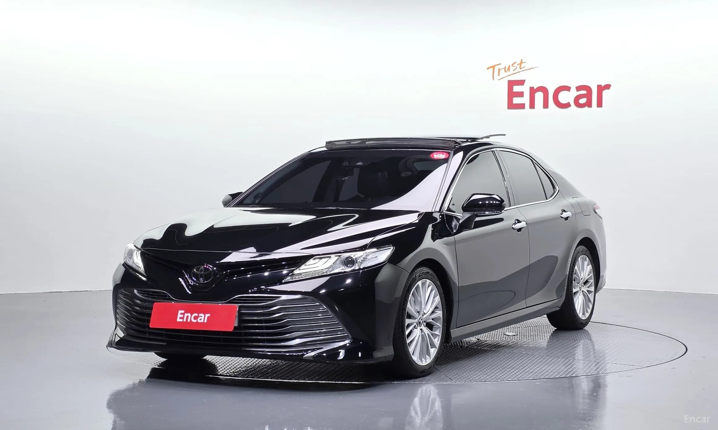 Camry (XV70)
