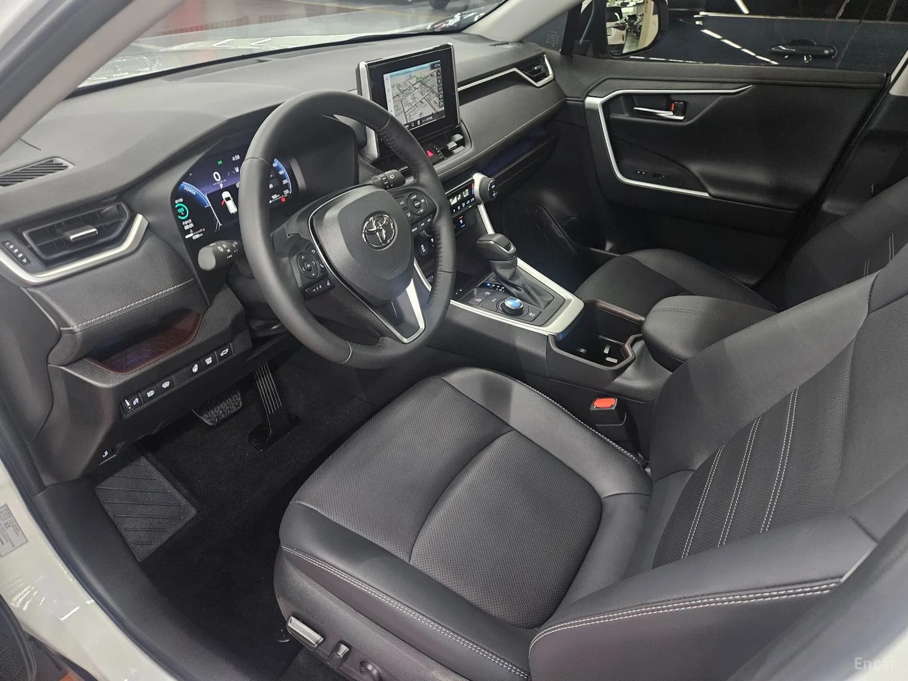 RAV4 5th Generation