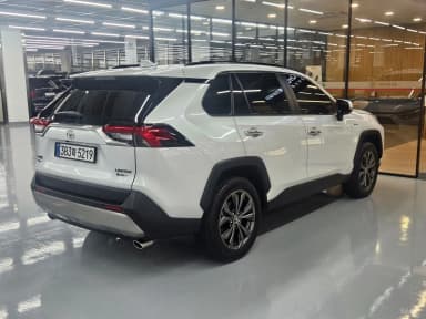 RAV4 5th Generation