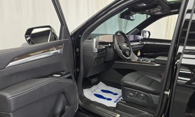 Escalade 5th Generation