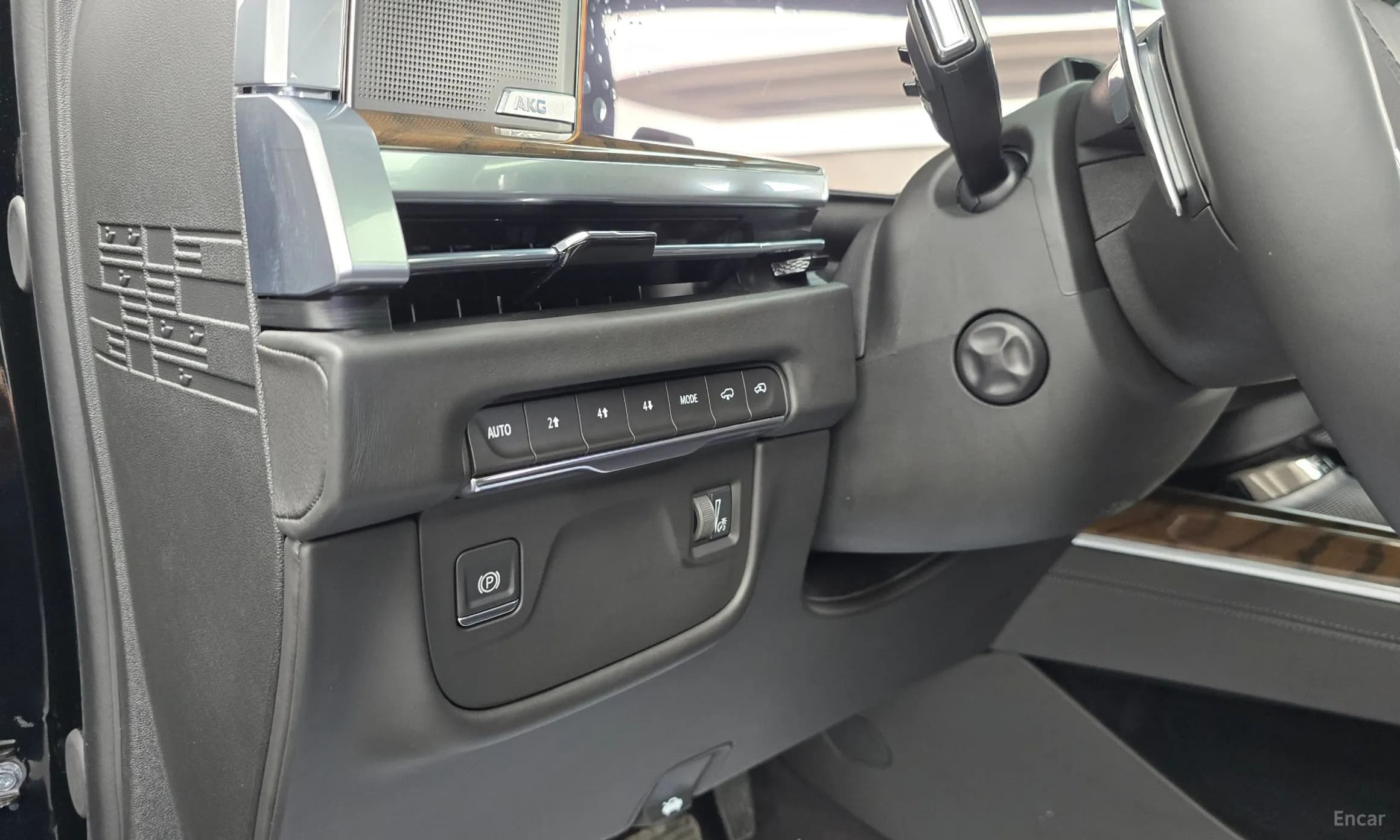 Escalade 5th Generation