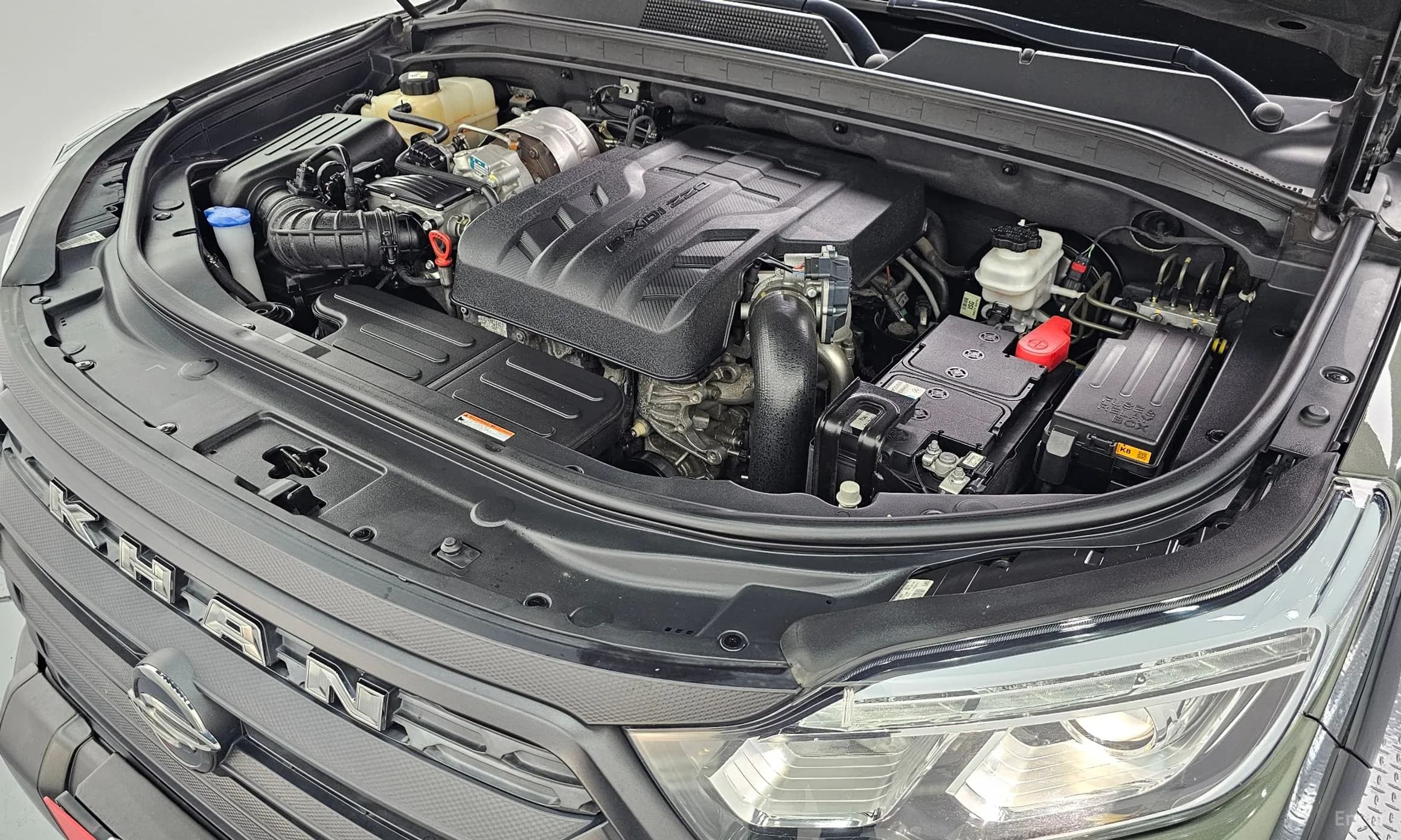 Rexton Sports Khan