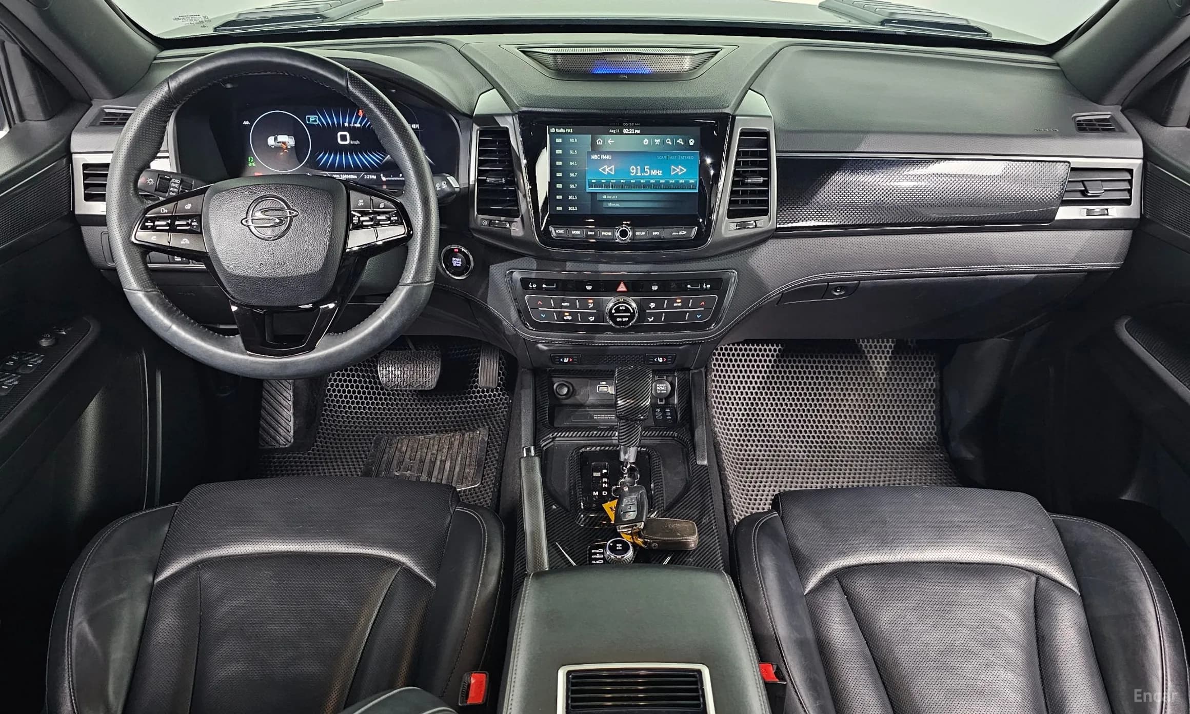 Rexton Sports Khan