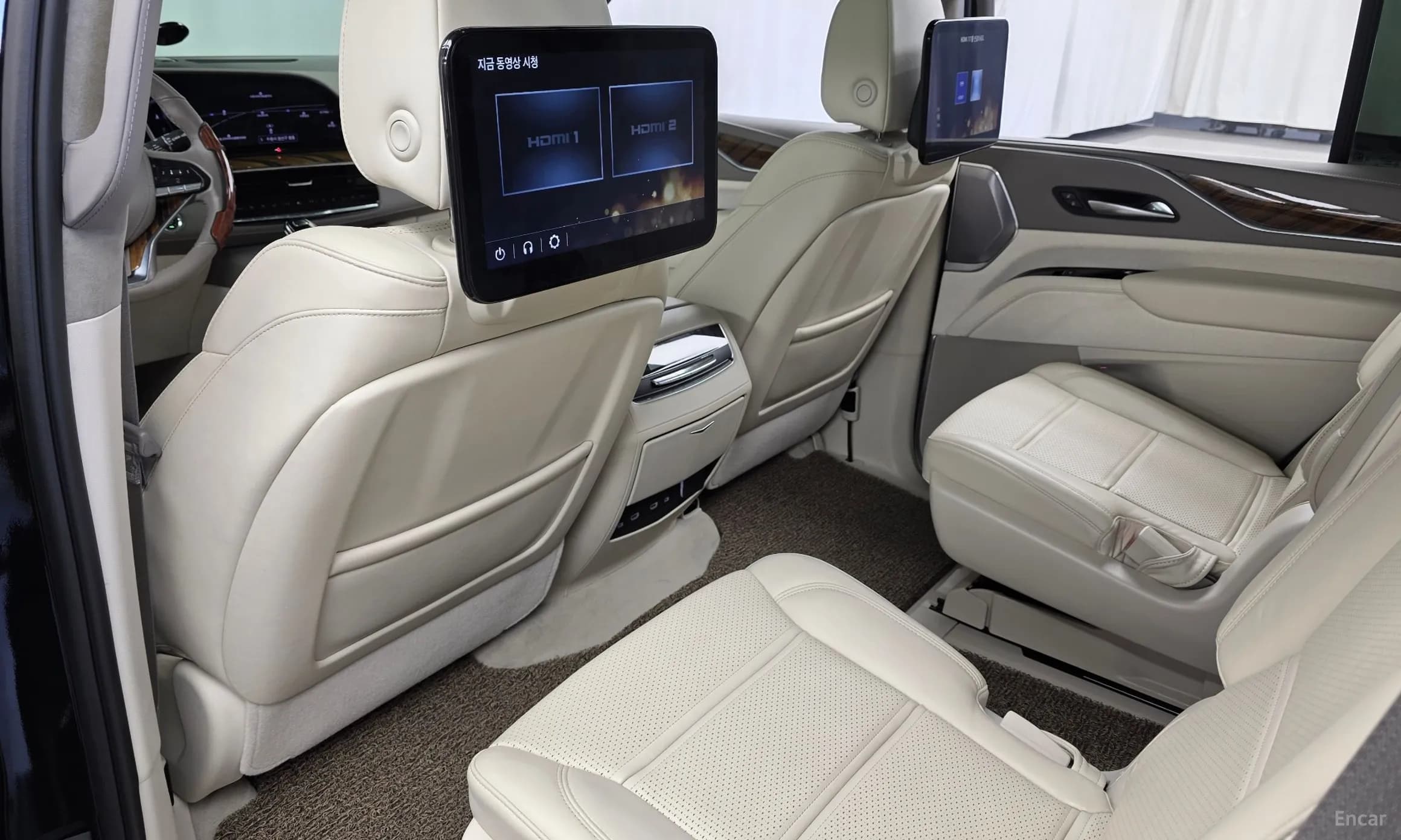 Escalade 5th Generation