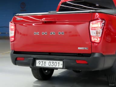 Rexton Sports Khan