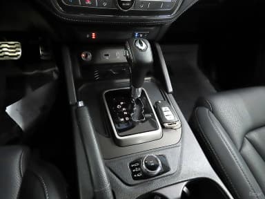 Rexton Sports Khan