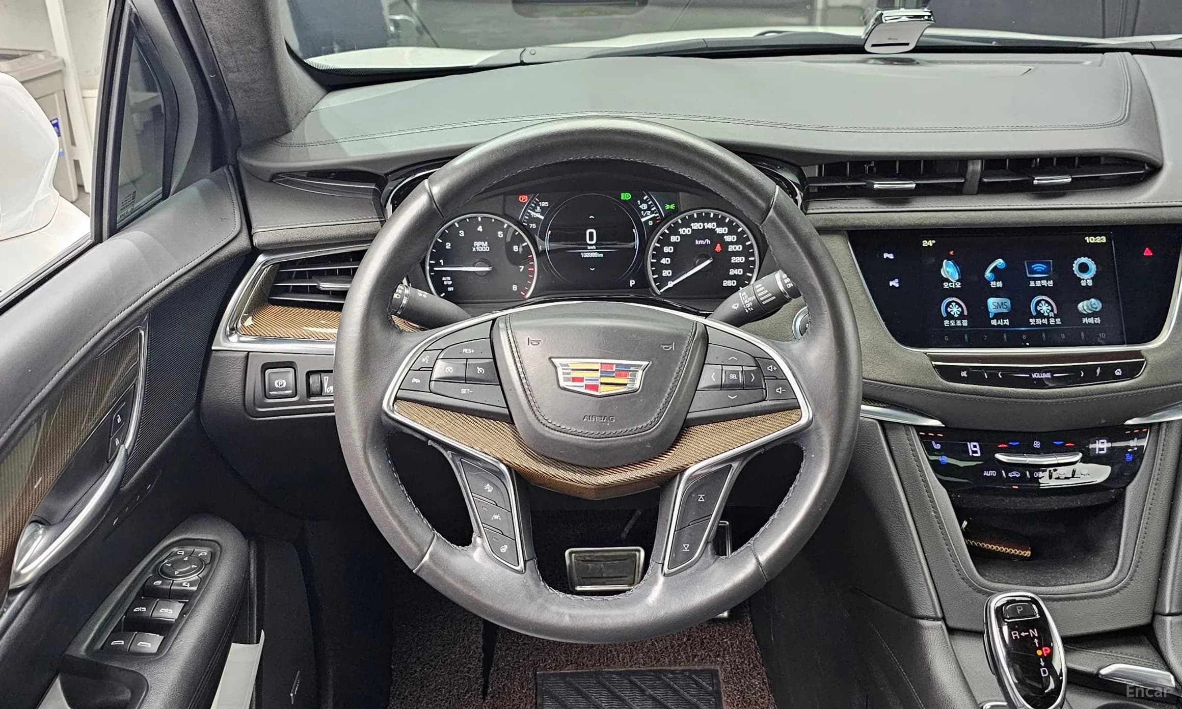 XT5
