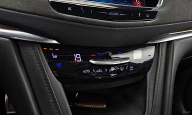 XT5