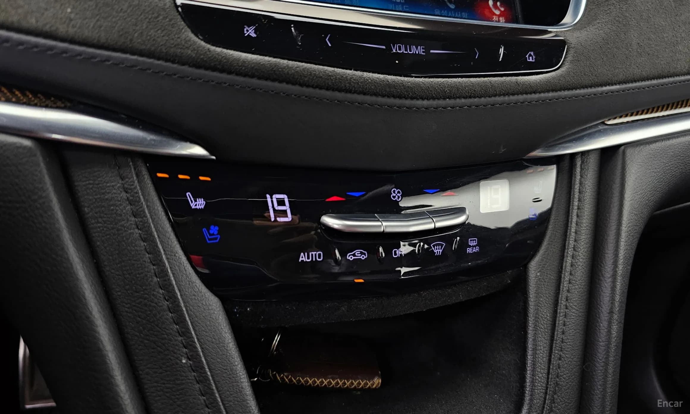 XT5