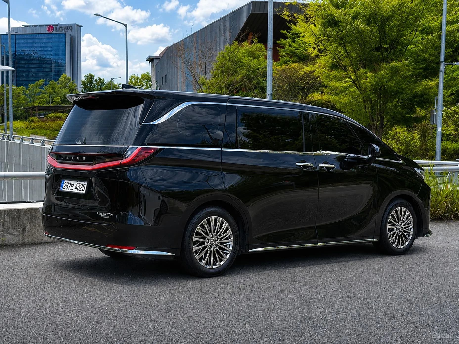 LM 2nd Generation