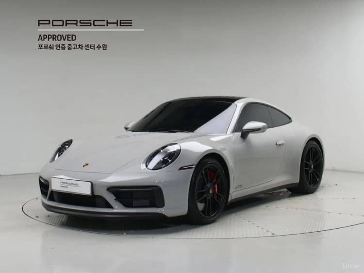 911 (992)