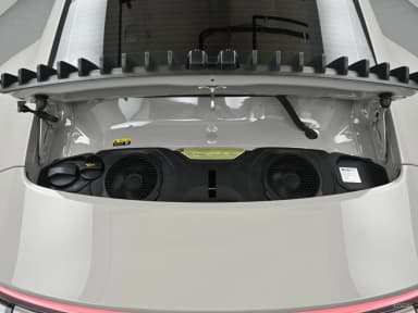 911 (992)