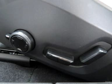S90