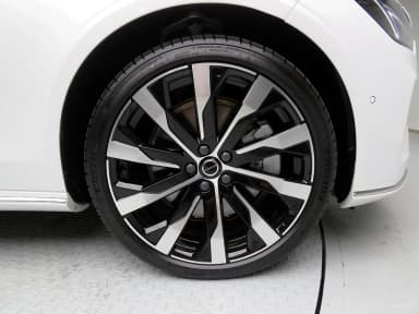 S90