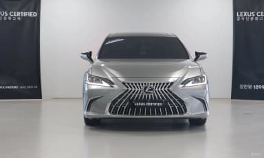 ES300h 7th Generation
