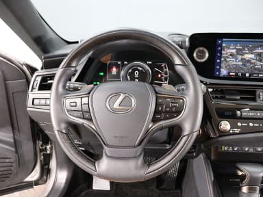 ES300h 7th Generation