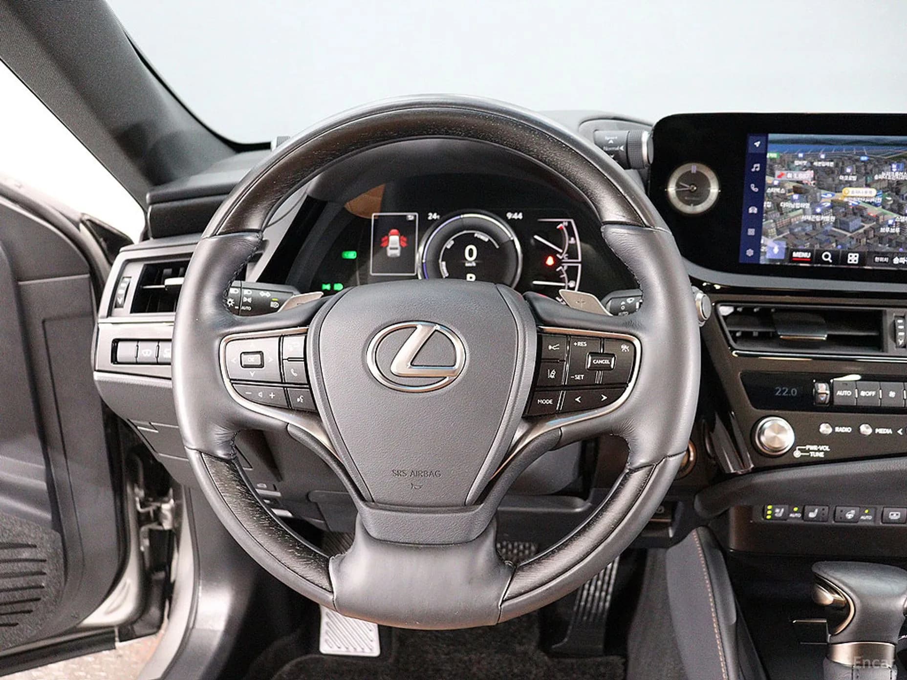 ES300h 7th Generation