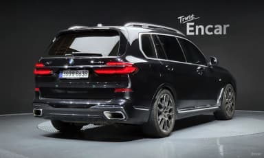 X7 (G07)