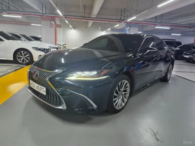 ES300h 7th Generation