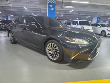 ES300h 7th Generation