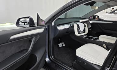 Model Y