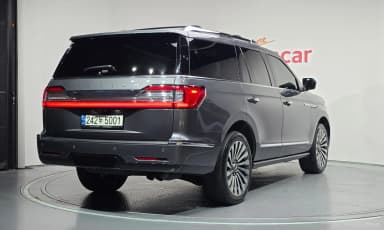Navigator 4th generation