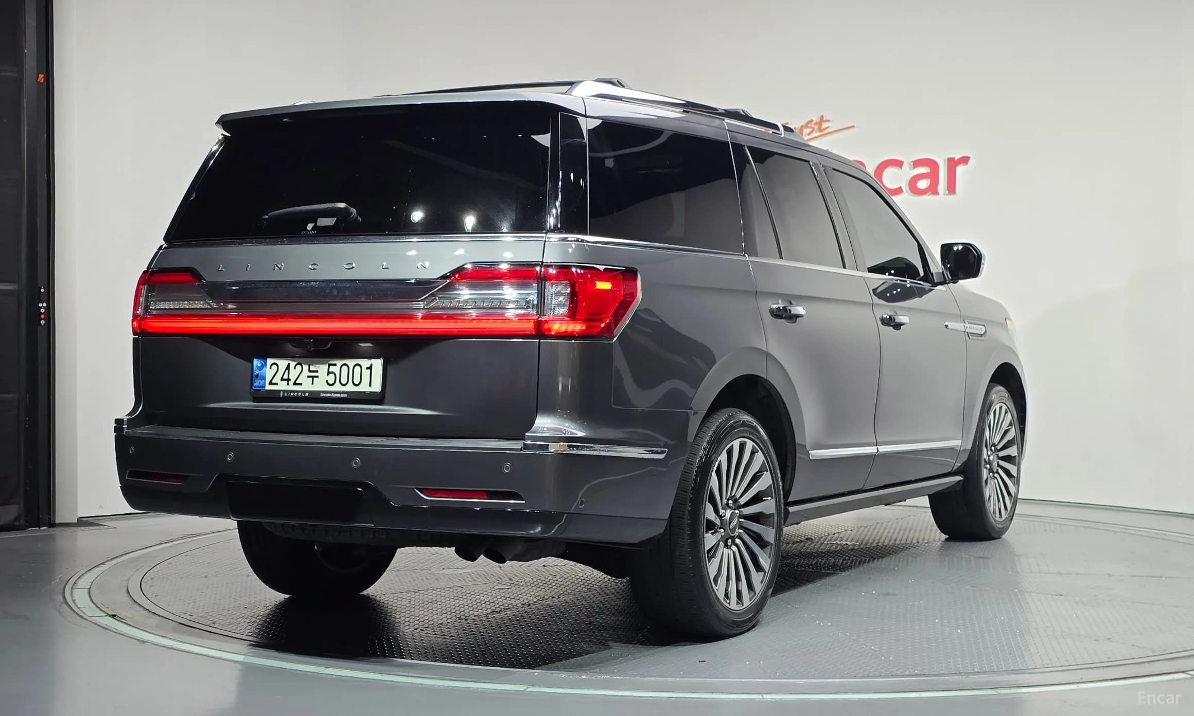 Navigator 4th generation