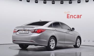 YF Sonata