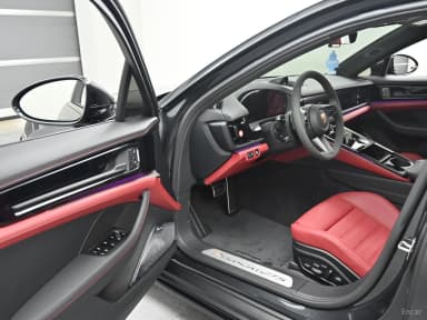 Panamera (976)