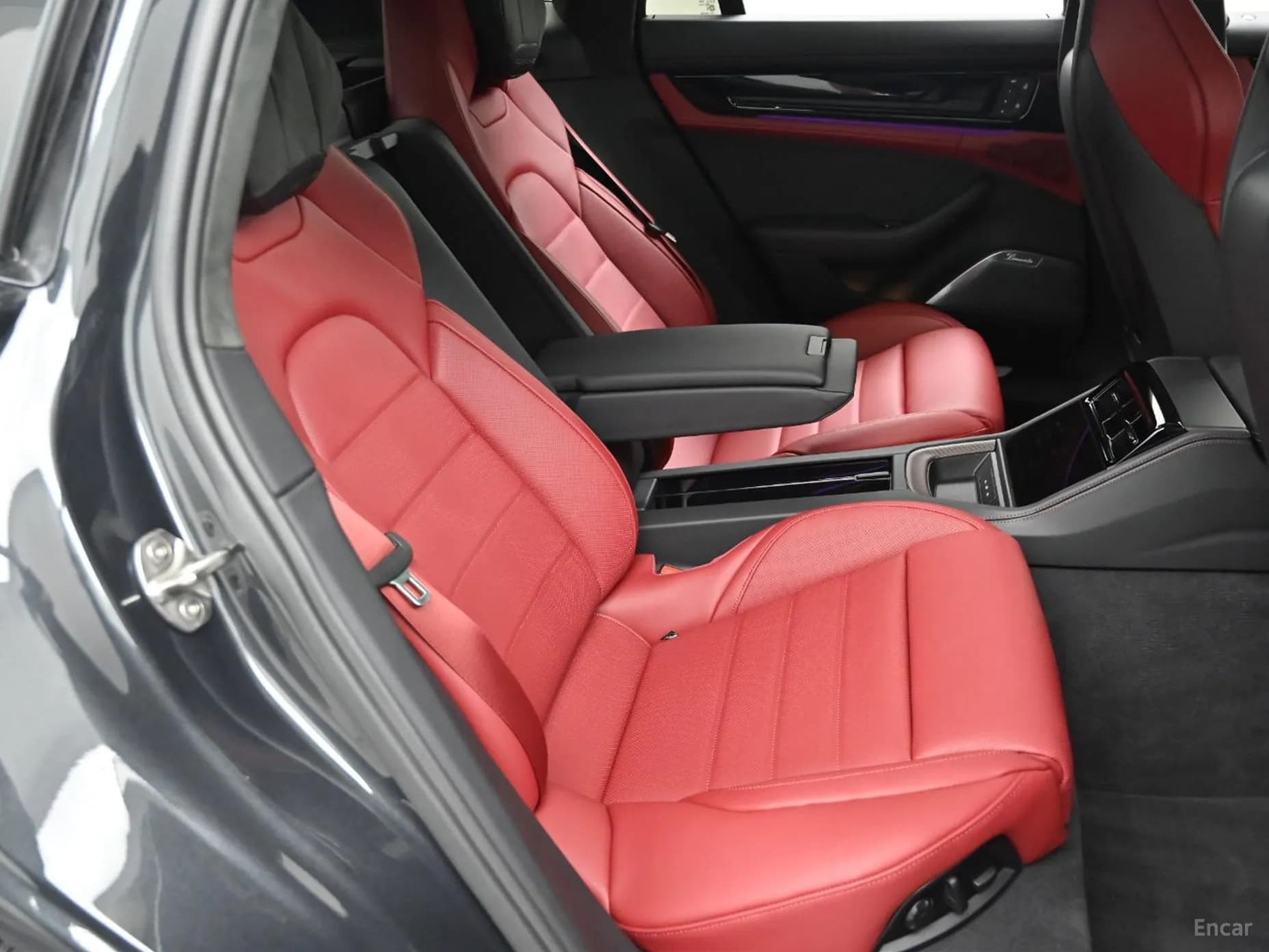 Panamera (976)