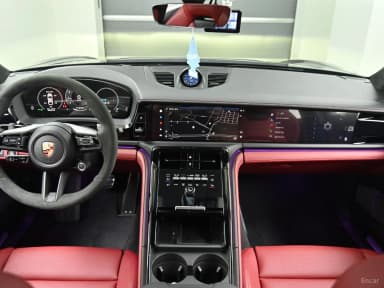 Panamera (976)