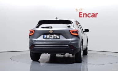 Trax Crossover