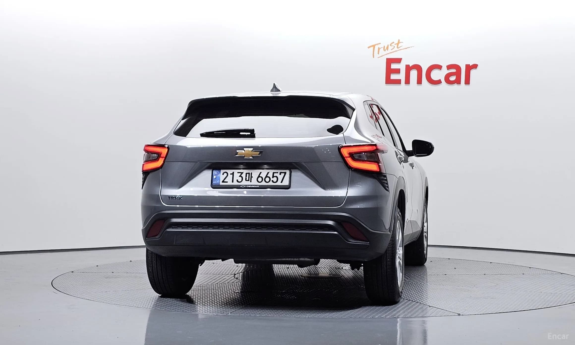 Trax Crossover