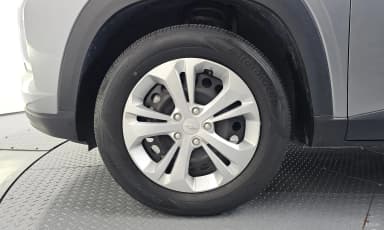 Trax Crossover