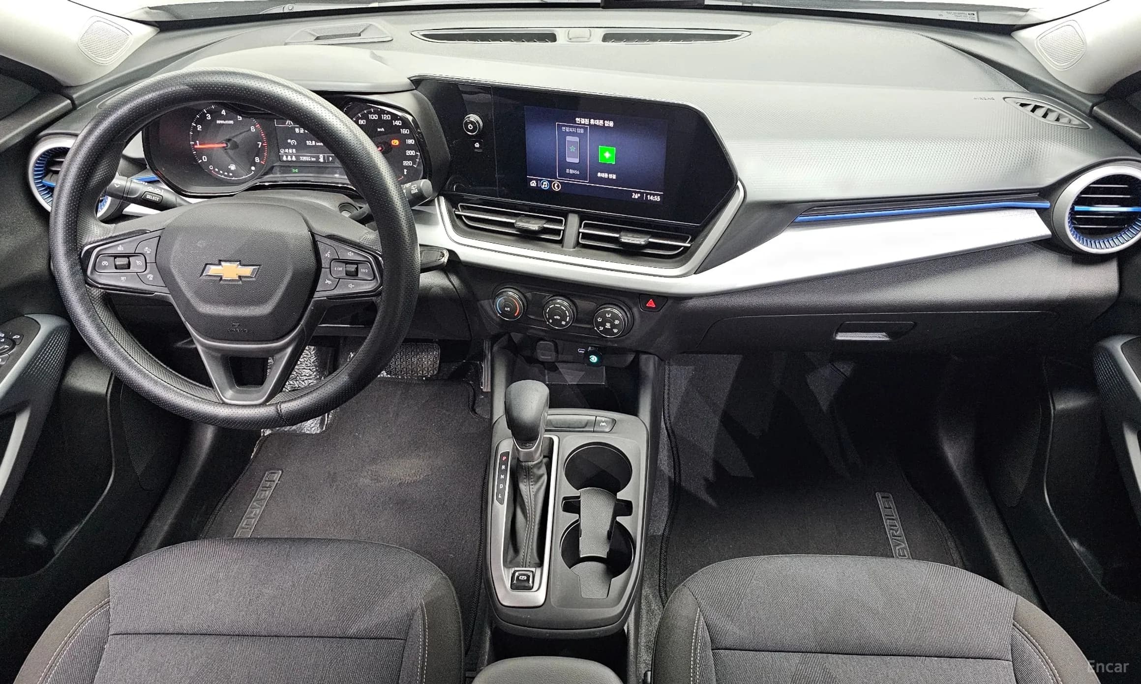 Trax Crossover