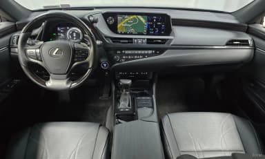 ES300h 7th Generation
