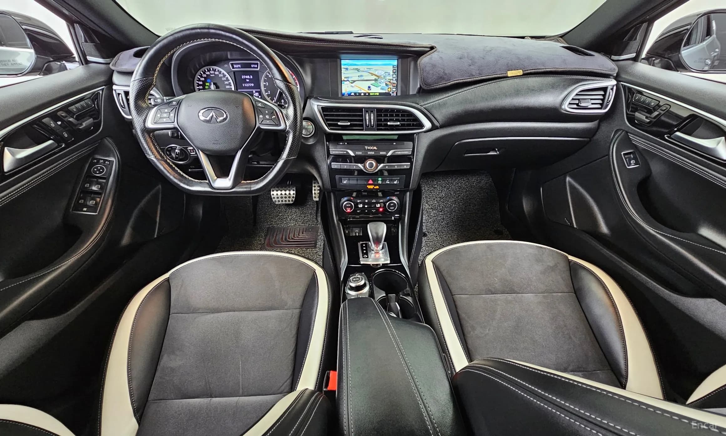 Q30