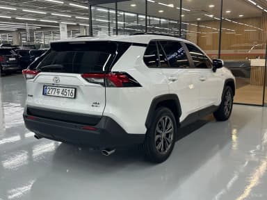 RAV4 5th Generation