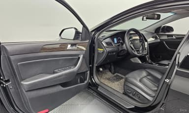 LF Sonata
