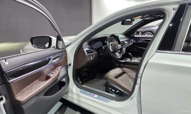 7 Series (G11)