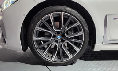 7 Series (G11)