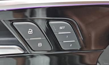 A4 (B9)