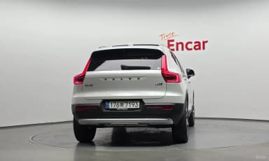 XC40