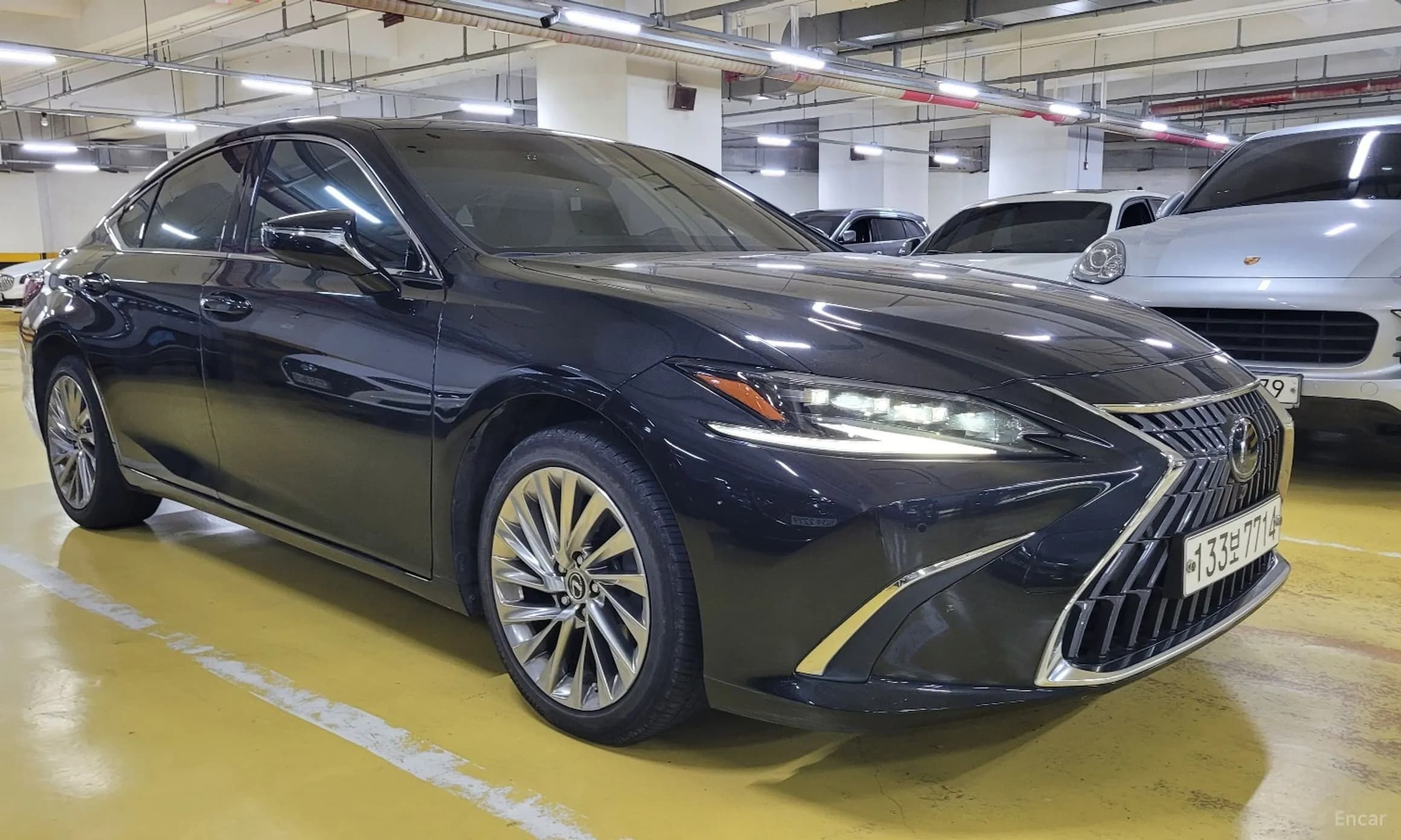 ES300h 7th Generation