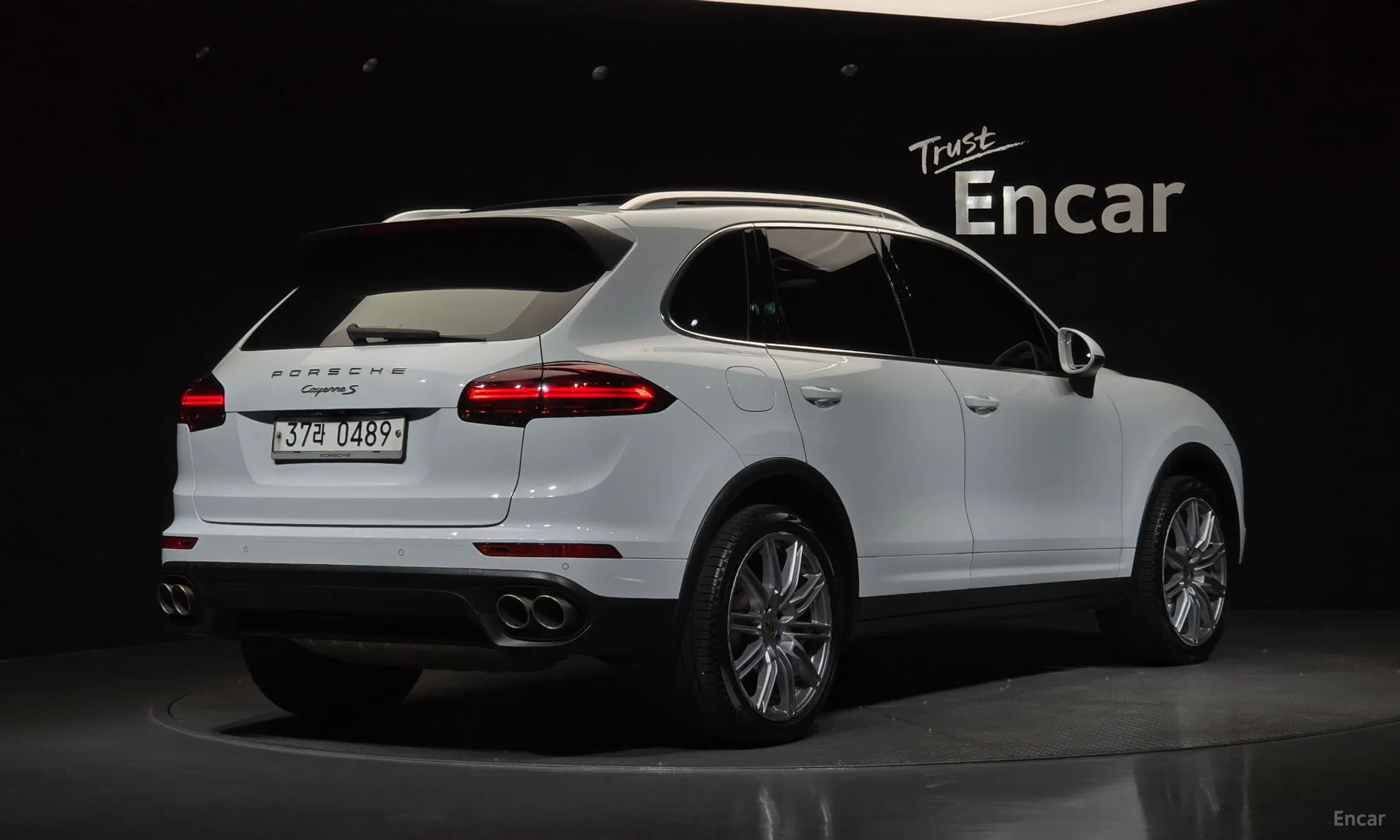 New Cayenne