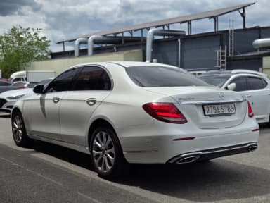 E-Class W213