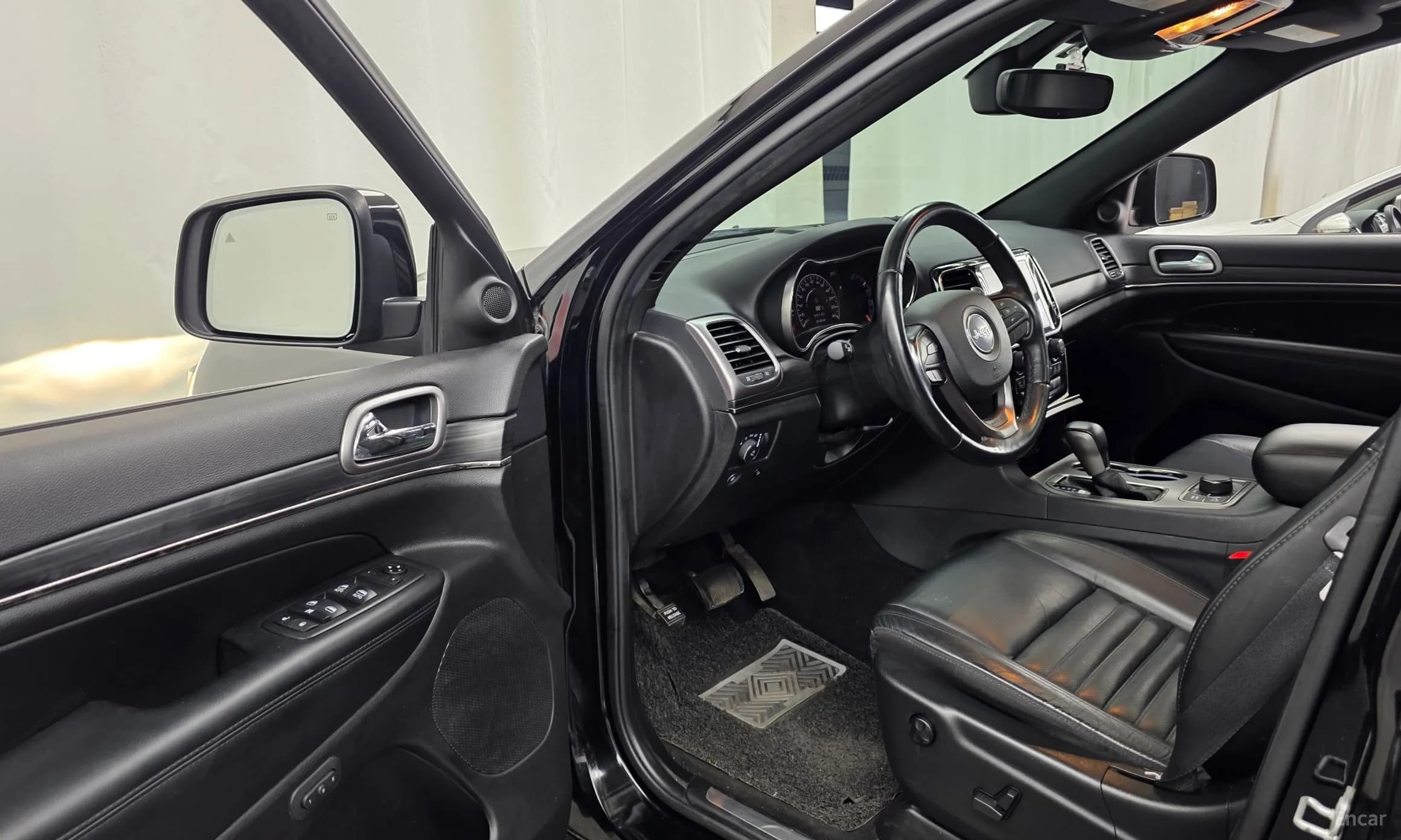 Grand Cherokee